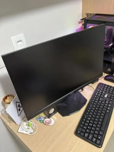 Monitor Gamer acer 180 Hz 0,5 ms 24 pol PISCANDO quando aquece