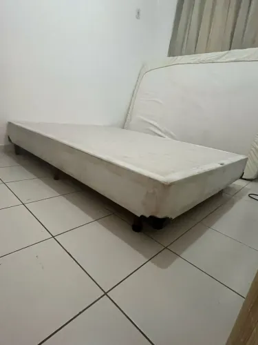 Vendo Box de Cama