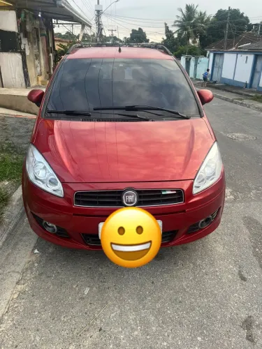Fiat Idea Attractive 1.4 Fire Flex 8V 5P 2013