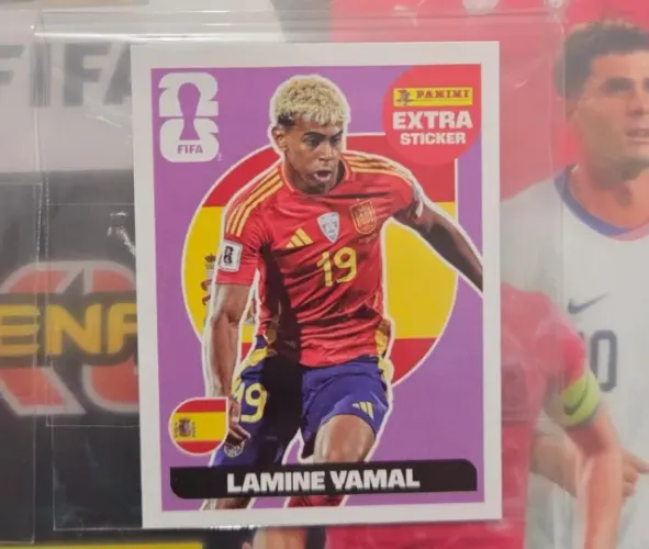 Figurinha LAMINE YAMAL bordô