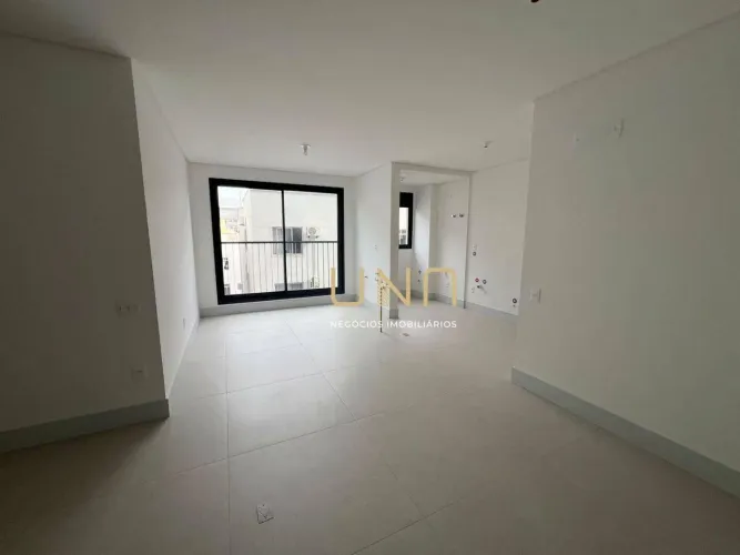 Apartamento com 2 dormitórios à venda, 76 m² por R$ 1.200.000 - Canto - Florianópolis/SC