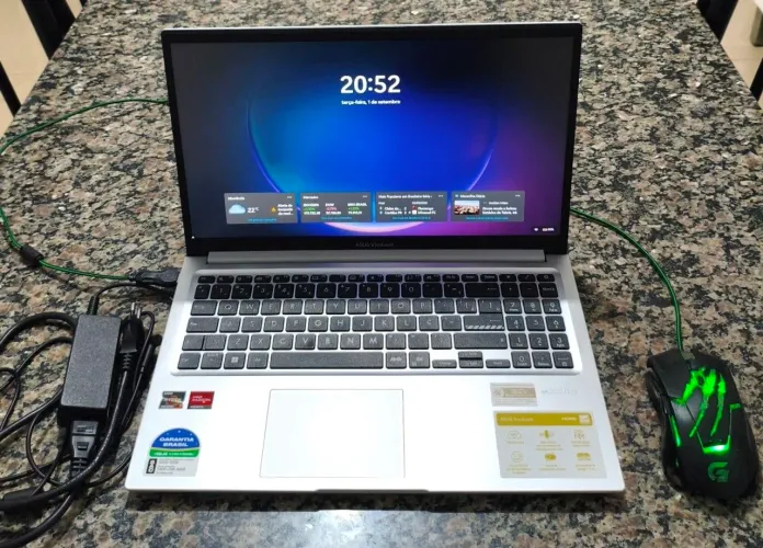 Notebook Asus Vivobook 15 Ryzen 7