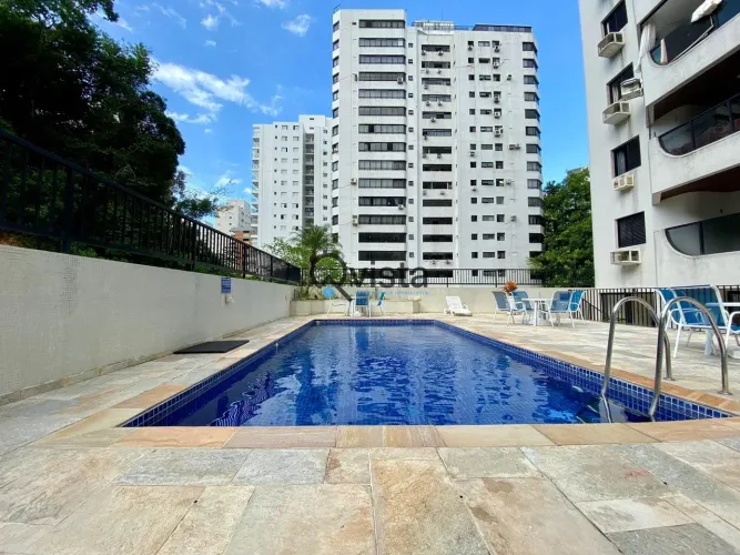 Apartamento à Venda na Pitangueiras no Guarujá | Qvista inteligência imobiliário