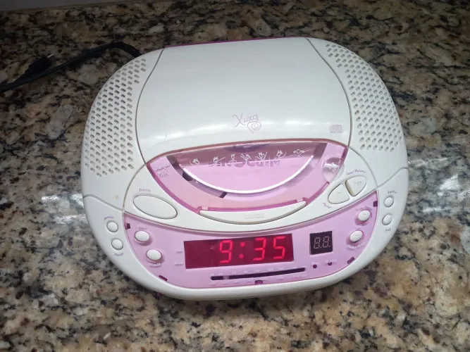 Rádio relógio cd anos 90