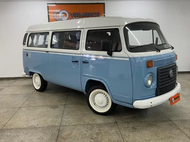 Volkswagen Kombi Standard 1.4 MI Total Flex 8V 2011