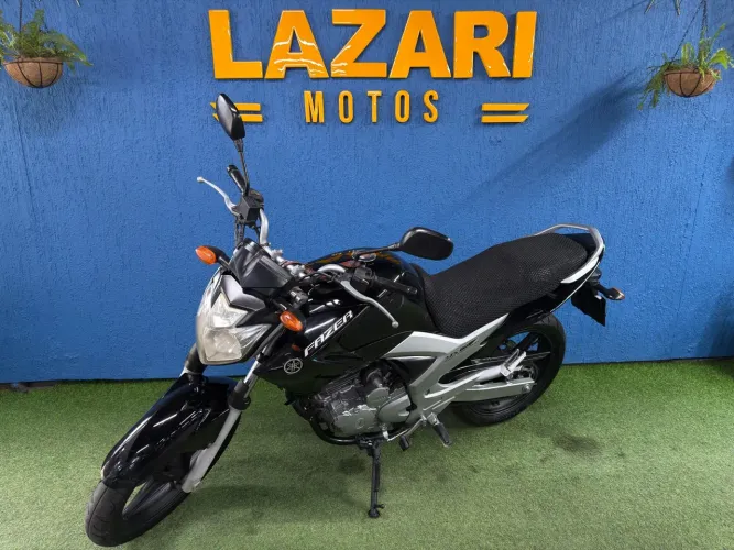 YAMAHA FAZER 250 , TANQUE DE GUERRA , DOCUMENTAÇÃO OK , IPVA 26 PAGO