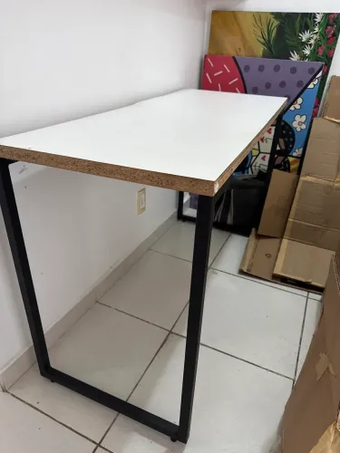 Mesa de MDF 