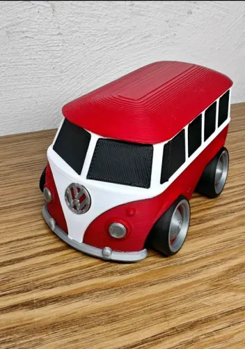 Brinquedo 3d kombi 13cm
