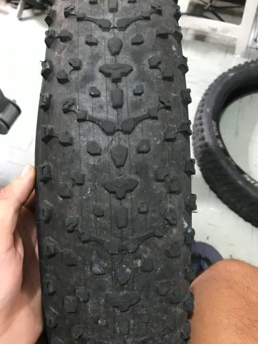 Pneu de Bicicleta FatBike 27.5
