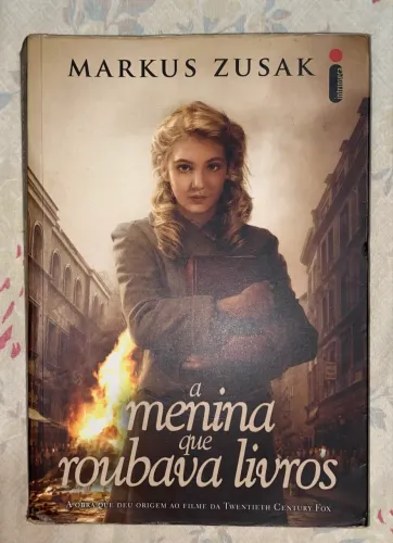 LIVRO A MENINA QUE ROUBAVA LIVROS