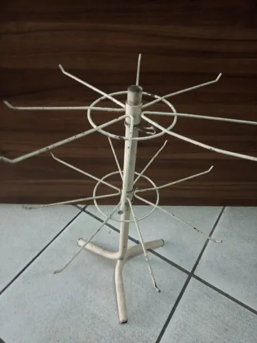 Expositor giratório de balcão 