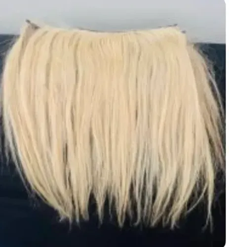 Cabelo loiro mega hair