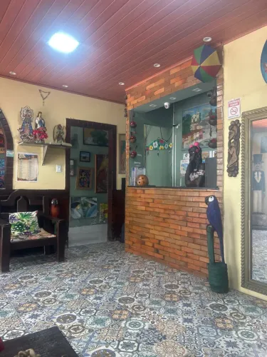 Recepcionista para área de hotelaria