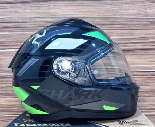 Capacete Shark ridill 2 Bersek com óculos interno