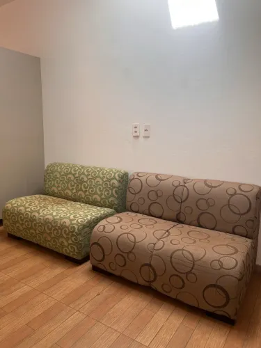 Vendo sofás 2 lugares