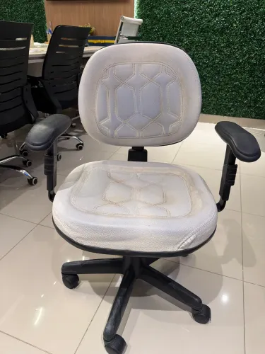 Cadeira secretária