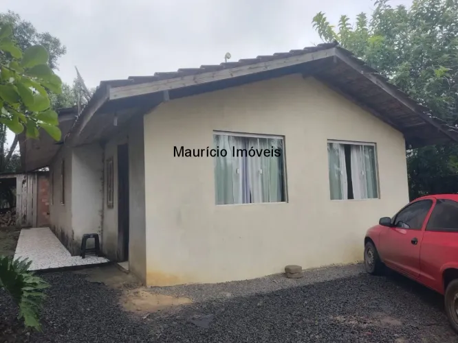 Casa de alvenaria na Rua Joao Sthal, Mirim Doce, S.C., com 2 quartos, 2 salas, cozinha, BW