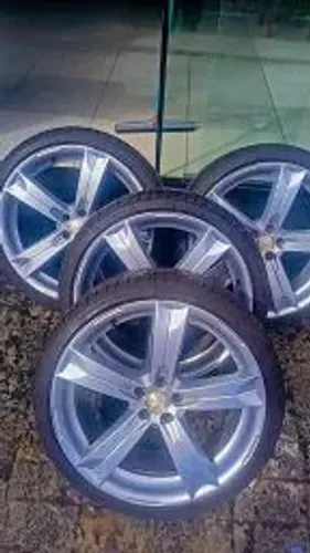 Pneus Goodyear roda aro 20 235/35