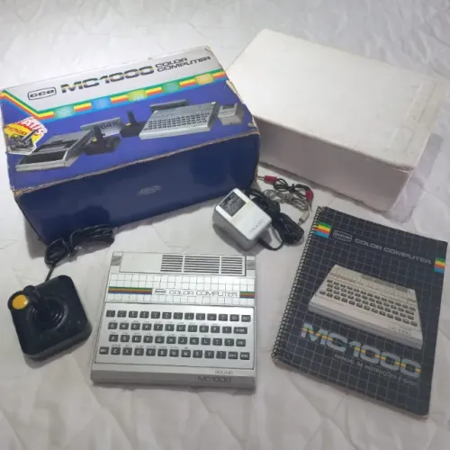 CCE Color Computer MC1000 c/ Caixa e Manual Originais