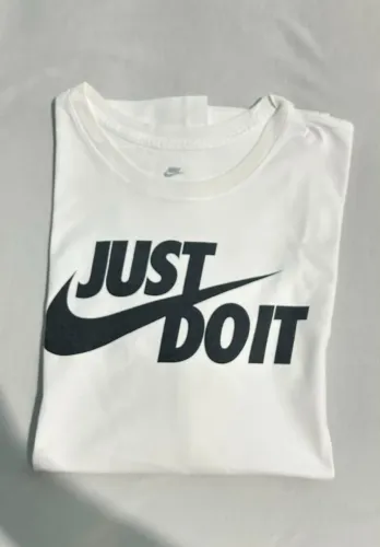 camiseta nike just do it branca