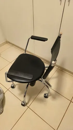 Cadeira em couro confortável inox giratori