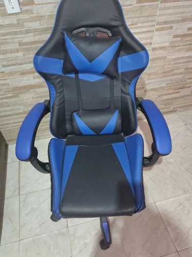 Cadeira gamer nova em perfeito estado