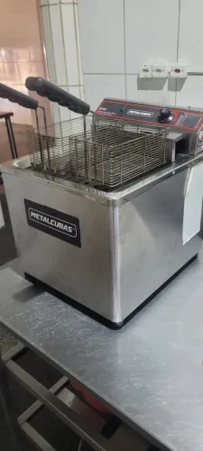 Fritadeira elétrica 19 litros