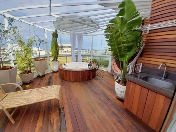 Cobertura com 3 dormitórios à venda, 220 m² por R$ 1.450.000,00 - Centro - Cabo Frio/RJ