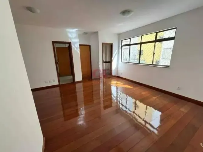Apartamento 4 quartos com suíte, 2 vagas cobertas e salão de festas