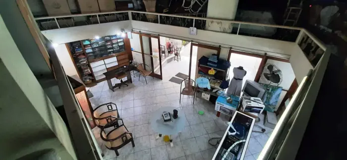 Vendo Excelente Loja, localização privilegiada, alto tráfego de veículos e pessoas.