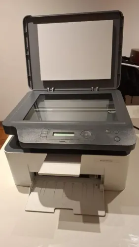 Impressora multifuncional HP Laser MFP 135w