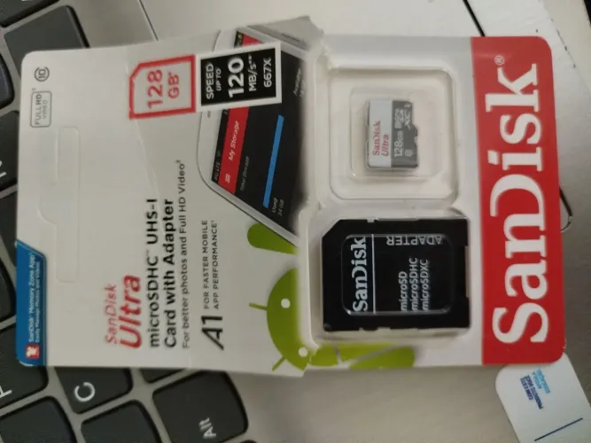 Cartão SanDisk adaptador e cartão microSD