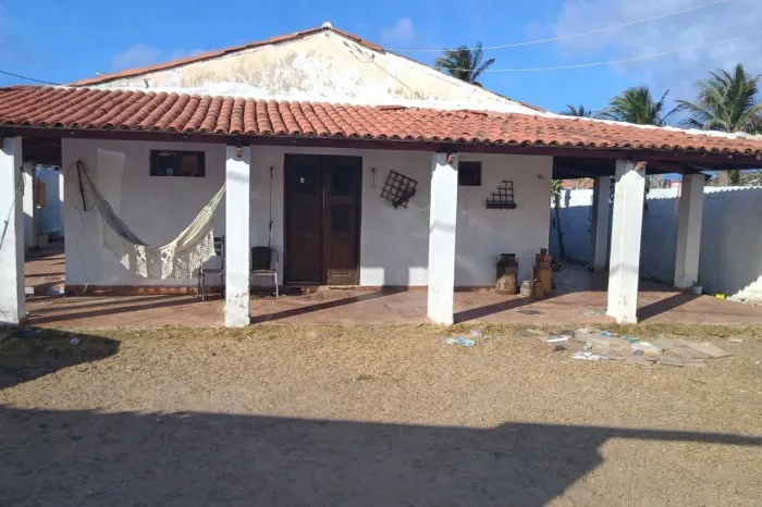 Casa na melhor região da Cofeco a poucos metros do mar!