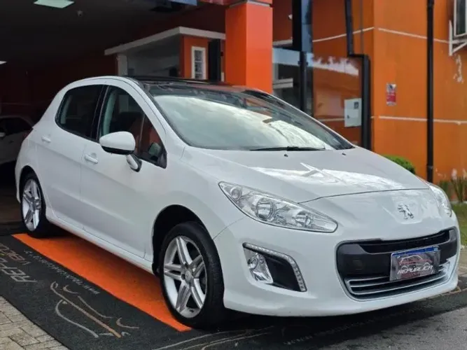 Peugeot 308 Active 1.6 Flex 16V 5P Mec. 2014