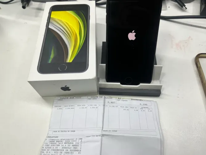 iPhone SE 2 Geração / 250gb Armazenamento e Bateria Nova