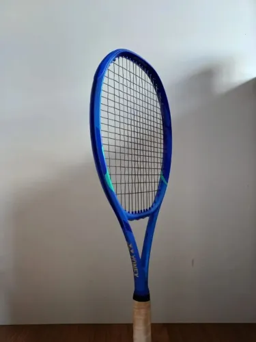 Raquete Yonex Ezone 98+(plus) 2025 305g L3