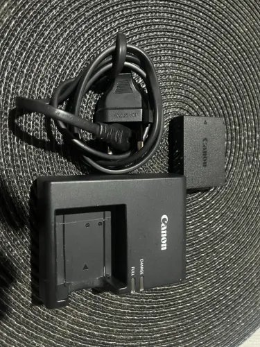 Carregador e bateria canon