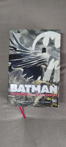 Batman por Paul Dini omnibus