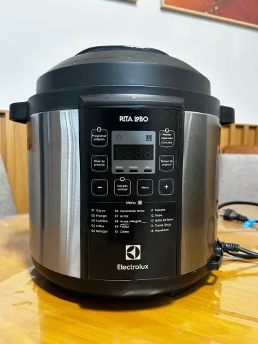 Panela de pressão Rita Lobo