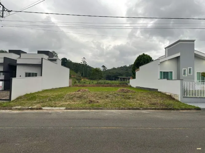 Terreno / Lote à venda, Três Rios do Norte - Jaraguá do Sul/SC