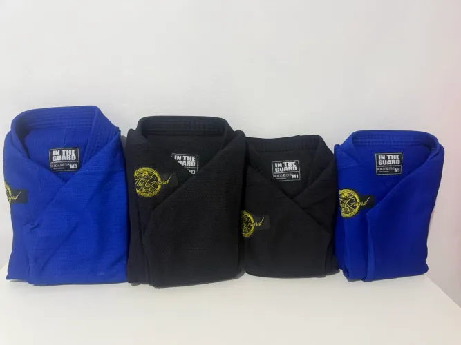 Vendo Kimonos