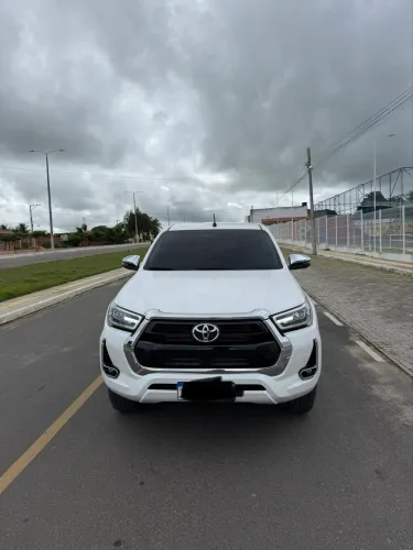 Toyota Hilux CD SRV 4X4 2.8 TDI Diesel Aut. 2024