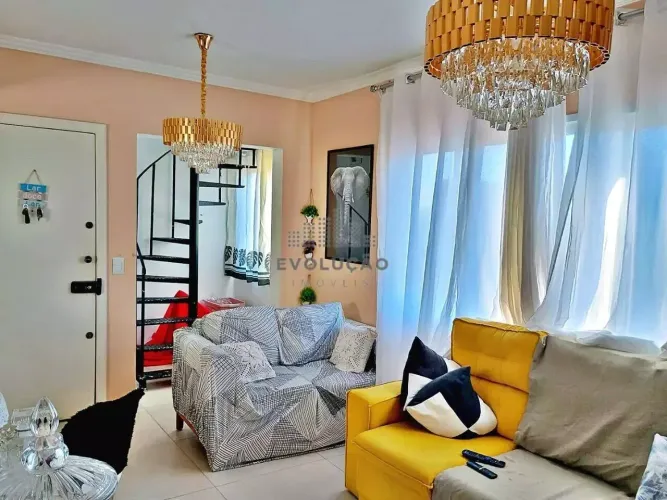 Triplex para venda tem 118 metros quadrados com 3 quartos em Jardim Atlântico - Florianópo