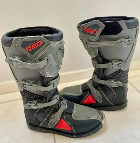 BOTA E CALÇA MOTOCROSS 