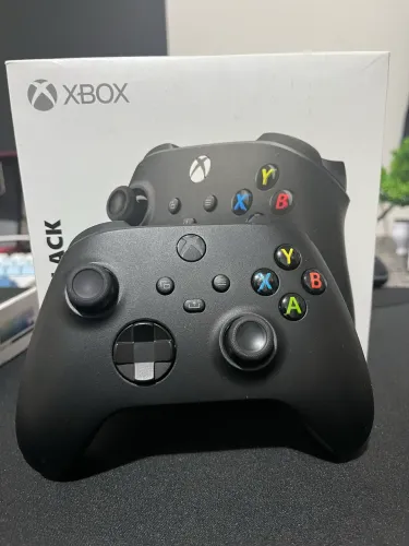 Controle Xbox One Séries X/S Carbon Black