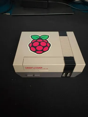 Raspberry pi 3 + case
