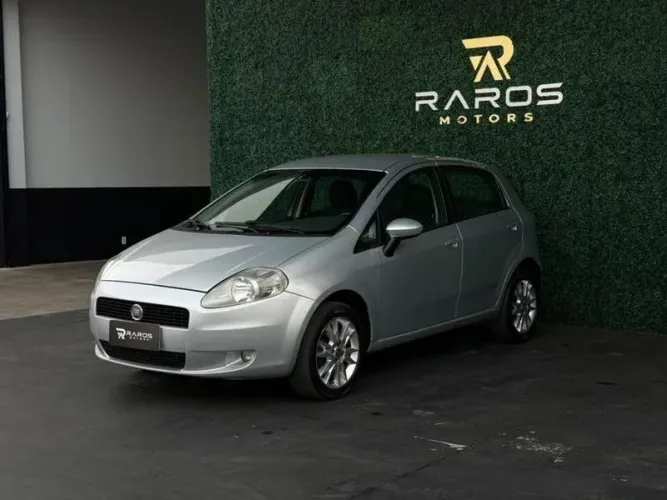Fiat Punto Essence 1.6 Flex 16V 5P 2012