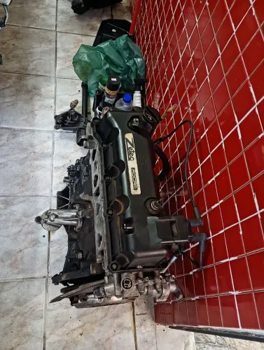 motor Zetec Rocam 1.6 8 válvulas flex
