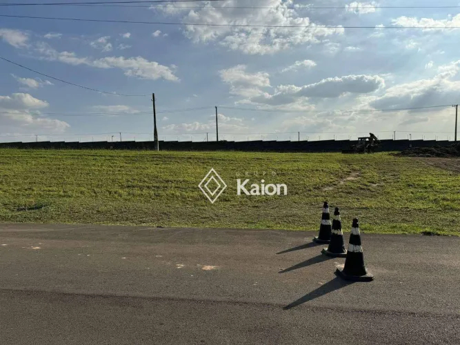 Terreno à venda no Condomínio Xapada Parque em Itu/SP