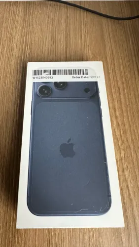iPhone 17 Pro Max - Azul intenso